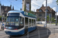Das Cobra-Tram mit der Nummer 3001 heisst Stadt Zürich. Foto: Pascal Wiederkehr